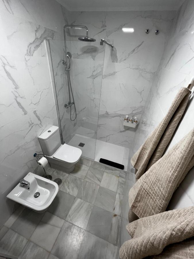 Synergy Apartment, 2 Bedroom, City Center By Namaste Elite Торремолінос Екстер'єр фото
